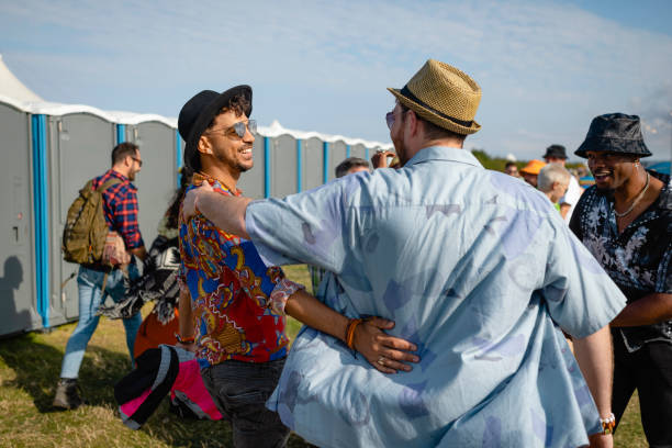 Best Luxury portable toilet rental  in Peru, IL